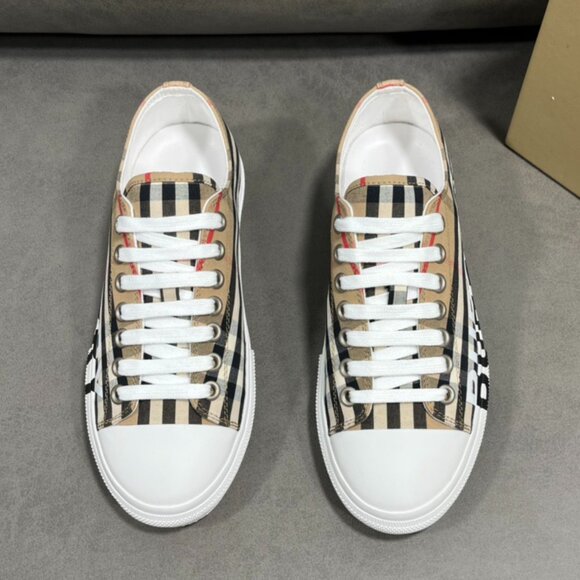 Burberry Plaid Sneakers - Picture 3 of 9